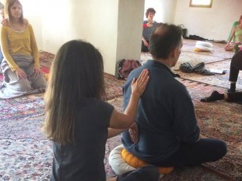 Un dos vivant et ouvert mais fort et solide