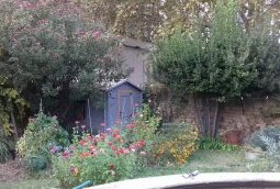 Au fond du jardin